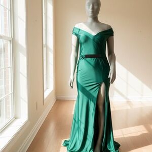 Elegant Green Off-Shoulder stretch Dress with gold belt